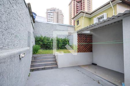 Casa para alugar com 120m², 2 quartos e 1 vagaQuintal