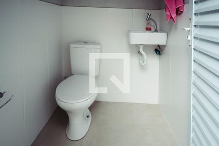 Casa para alugar com 120m², 2 quartos e 1 vagaLavabo