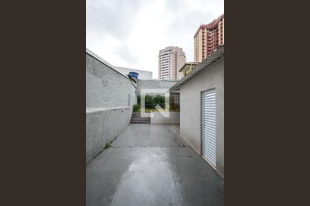 Casa para alugar com 120m², 2 quartos e 1 vagaQuintal