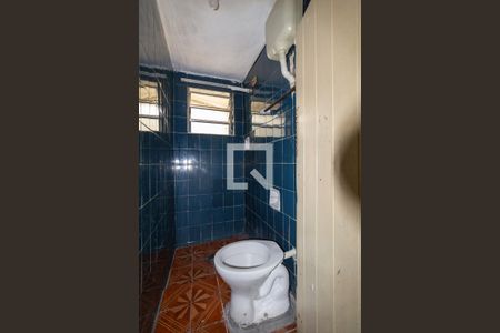Banheiro  de casa para alugar com 1 quarto, 50m² em Parque Boturussu, São Paulo