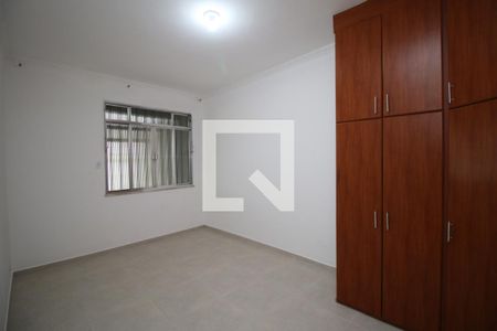 Quarto 1 de casa para alugar com 3 quartos, 105m² em Ramos, Rio de Janeiro