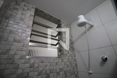 Casa para alugar com 105m², 3 quartos e 2 vagasBanheiro Social