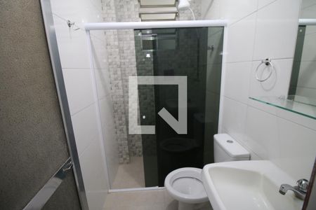 Casa para alugar com 105m², 3 quartos e 2 vagasBanheiro Social