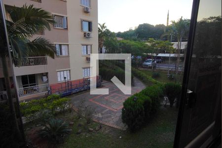 Varanda - Vista de apartamento para alugar com 3 quartos, 68m² em Jardim Carvalho, Porto Alegre