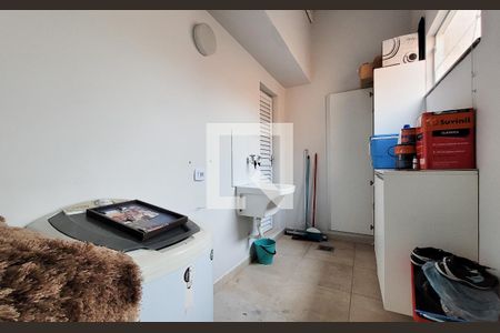 Apartamento à venda com 110m², 2 quartos e 2 vagasLavanderia