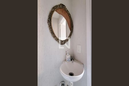 Apartamento à venda com 110m², 2 quartos e 2 vagasLavabo