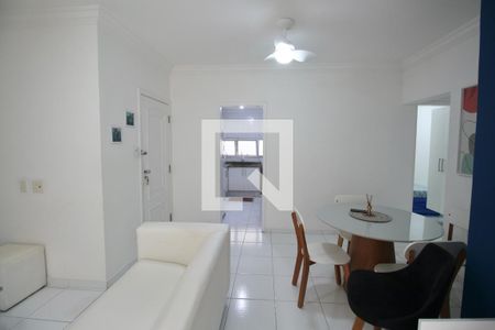 Sala de apartamento para alugar com 3 quartos, 80m² em Jardim Belmar, Guarujá