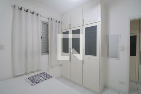 Quarto de apartamento para alugar com 3 quartos, 80m² em Jardim Belmar, Guarujá