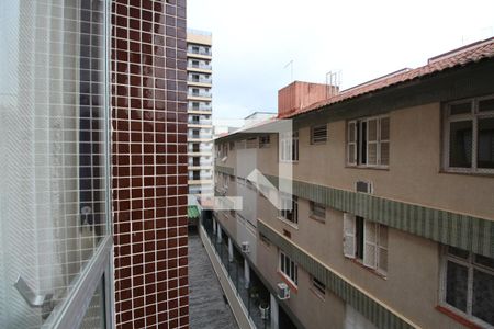 Vista de apartamento para alugar com 3 quartos, 80m² em Jardim Belmar, Guarujá