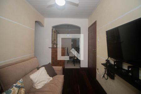 Sala de Estar de casa à venda com 3 quartos, 90m² em Jardim Carvalho, Porto Alegre