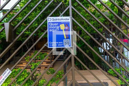 Apartamento à venda com 80m², 2 quartos e 1 vaga Apartamento à venda com 80m², 2 quartos e 1 vagaPlaquinha