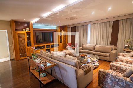 Sala  de apartamento à venda com 5 quartos, 348m² em Laranjeiras, Rio de Janeiro