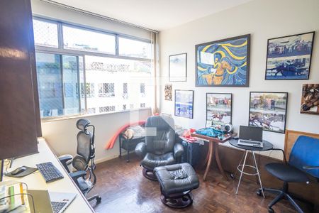 Apartamento à venda com 348m², 5 quartos e 2 vagasQuarto 3