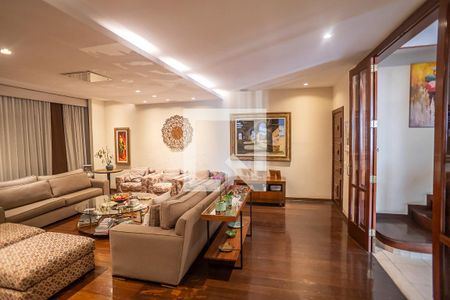 Sala  de apartamento à venda com 5 quartos, 348m² em Laranjeiras, Rio de Janeiro