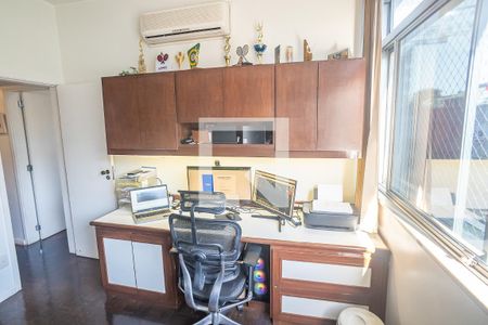 Apartamento à venda com 348m², 5 quartos e 2 vagasQuarto 3