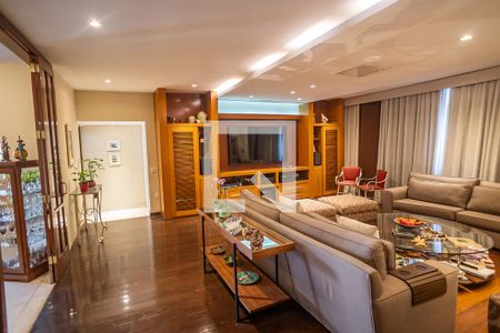 Sala  de apartamento à venda com 5 quartos, 348m² em Laranjeiras, Rio de Janeiro