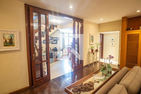 Sala  de apartamento à venda com 5 quartos, 348m² em Laranjeiras, Rio de Janeiro