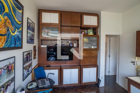 Apartamento à venda com 348m², 5 quartos e 2 vagasQuarto 3