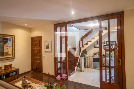 Sala  de apartamento à venda com 5 quartos, 348m² em Laranjeiras, Rio de Janeiro