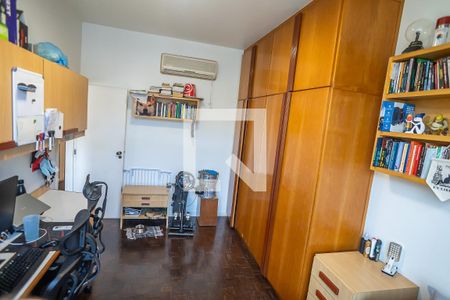 Apartamento à venda com 348m², 5 quartos e 2 vagasQuarto 2
