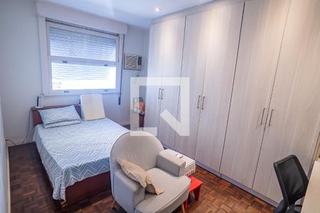 Apartamento à venda com 348m², 5 quartos e 2 vagasQuarto 6