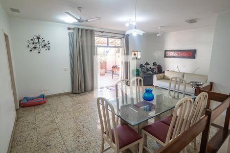 Apartamento à venda com 348m², 5 quartos e 2 vagasSala do Terraço