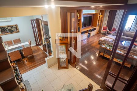 Apartamento à venda com 348m², 5 quartos e 2 vagasEscada