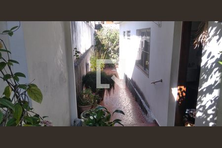 Corredor de casa à venda com 4 quartos, 107m² em Jardim Monte Kemel, São Paulo