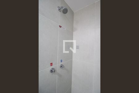 Apartamento à venda com 64m², 2 quartos e 1 vagaBanheiro Social