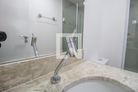 Apartamento à venda com 64m², 2 quartos e 1 vagaBanheiro Social