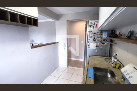 Apartamento à venda com 76m², 2 quartos e 1 vaga Apartamento à venda com 76m², 2 quartos e 1 vagaCozinha