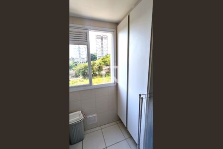 Apartamento à venda com 76m², 2 quartos e 1 vaga Apartamento à venda com 76m², 2 quartos e 1 vagaÁrea de Serviço