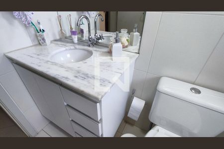 Apartamento à venda com 76m², 2 quartos e 1 vaga Apartamento à venda com 76m², 2 quartos e 1 vagaBanheiro 2