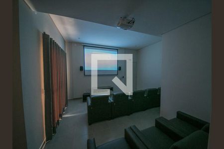 Apartamento à venda com 76m², 2 quartos e 1 vaga Apartamento à venda com 76m², 2 quartos e 1 vagaÁrea Comum - Sala de Cinema