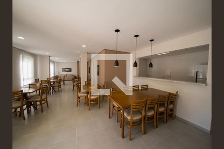 Apartamento à venda com 76m², 2 quartos e 1 vaga Apartamento à venda com 76m², 2 quartos e 1 vagaÁrea comum - Salão de festas