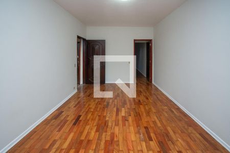 Sala de casa à venda com 3 quartos, 222m² em Jardim Umuarama, São Paulo