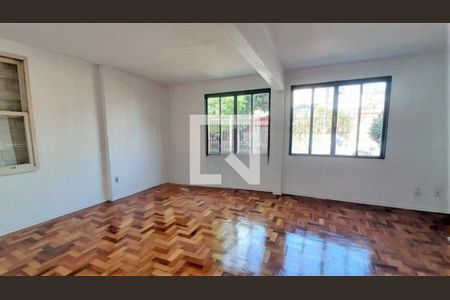 Casa à venda com 3 quartos, 224m² em Sarandi, Porto Alegre