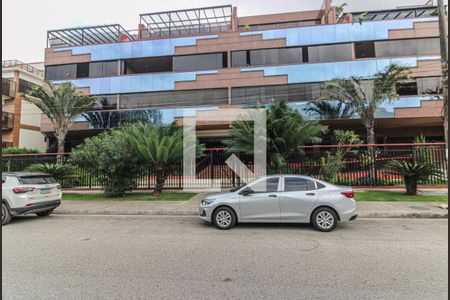 Apartamento à venda com 95m², 3 quartos e 2 vagasFachada