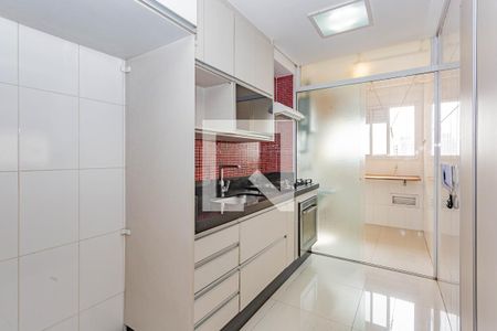 Apartamento à venda com 85m², 2 quartos e 2 vagasCozinha