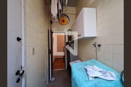 Apartamento à venda com 144m², 3 quartos e 1 vagaÁrea de serviço 