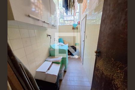 Apartamento à venda com 144m², 3 quartos e 1 vagaÁrea de serviço 