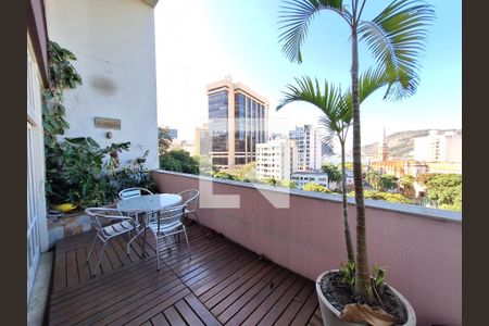 Apartamento à venda com 144m², 3 quartos e 1 vagaVaranda 