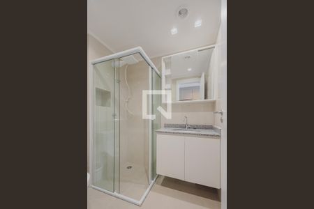 Banheiro de kitnet/studio à venda com 1 quarto, 29m² em Cerqueira César, São Paulo