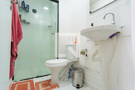 Banheiro de apartamento para alugar com 2 quartos, 29m² em Vila Esperança, São Paulo
