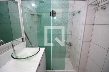 Apartamento para alugar com 69m², 2 quartos e 1 vagaBanheiro