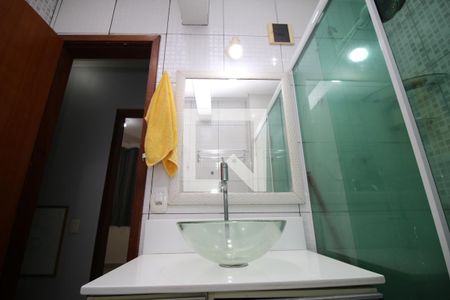 Apartamento para alugar com 69m², 2 quartos e 1 vagaBanheiro