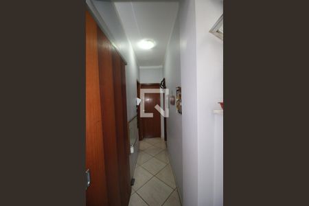 Corredor de apartamento à venda com 2 quartos, 69m² em Bonsucesso, Rio de Janeiro