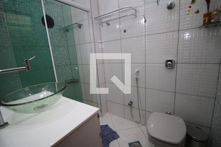 Apartamento para alugar com 69m², 2 quartos e 1 vagaBanheiro