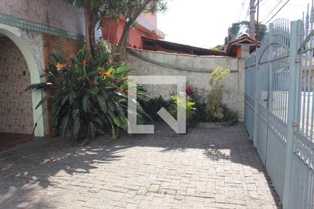 Casa para alugar com 300m², 2 quartos e 2 vagasÁrea externa