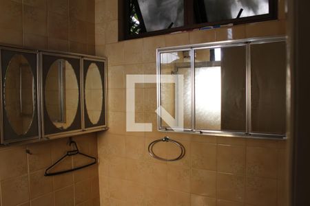 Casa para alugar com 300m², 2 quartos e 2 vagasBanheiro